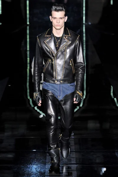 Look 41